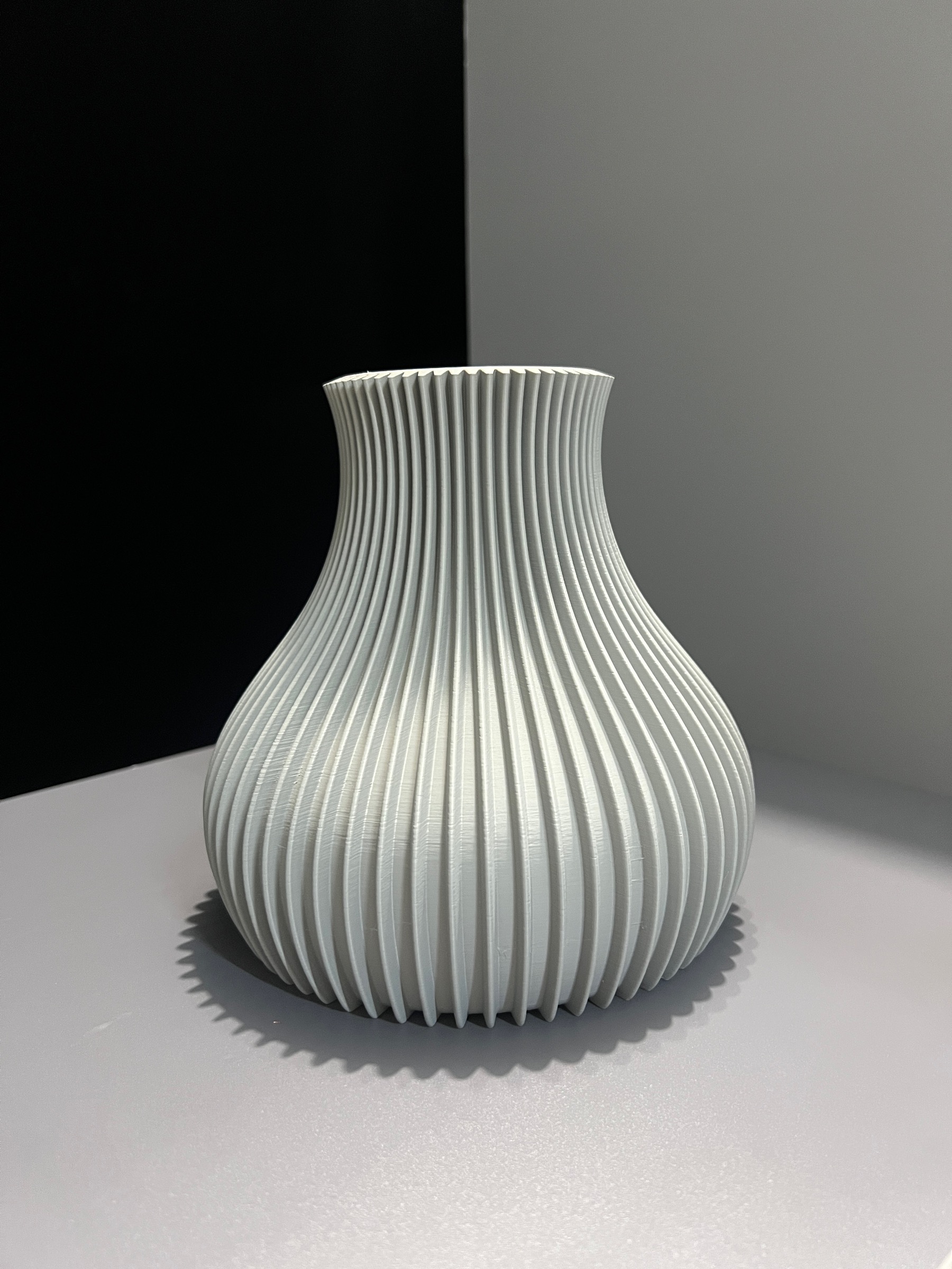 Vase 2